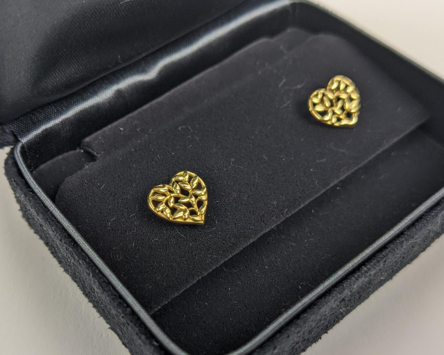 A PAIR OF TIFFANY 18CT GOLD STUD EARRINGS, in the form of hearts with pierced foliage design, - Image 3 of 9
