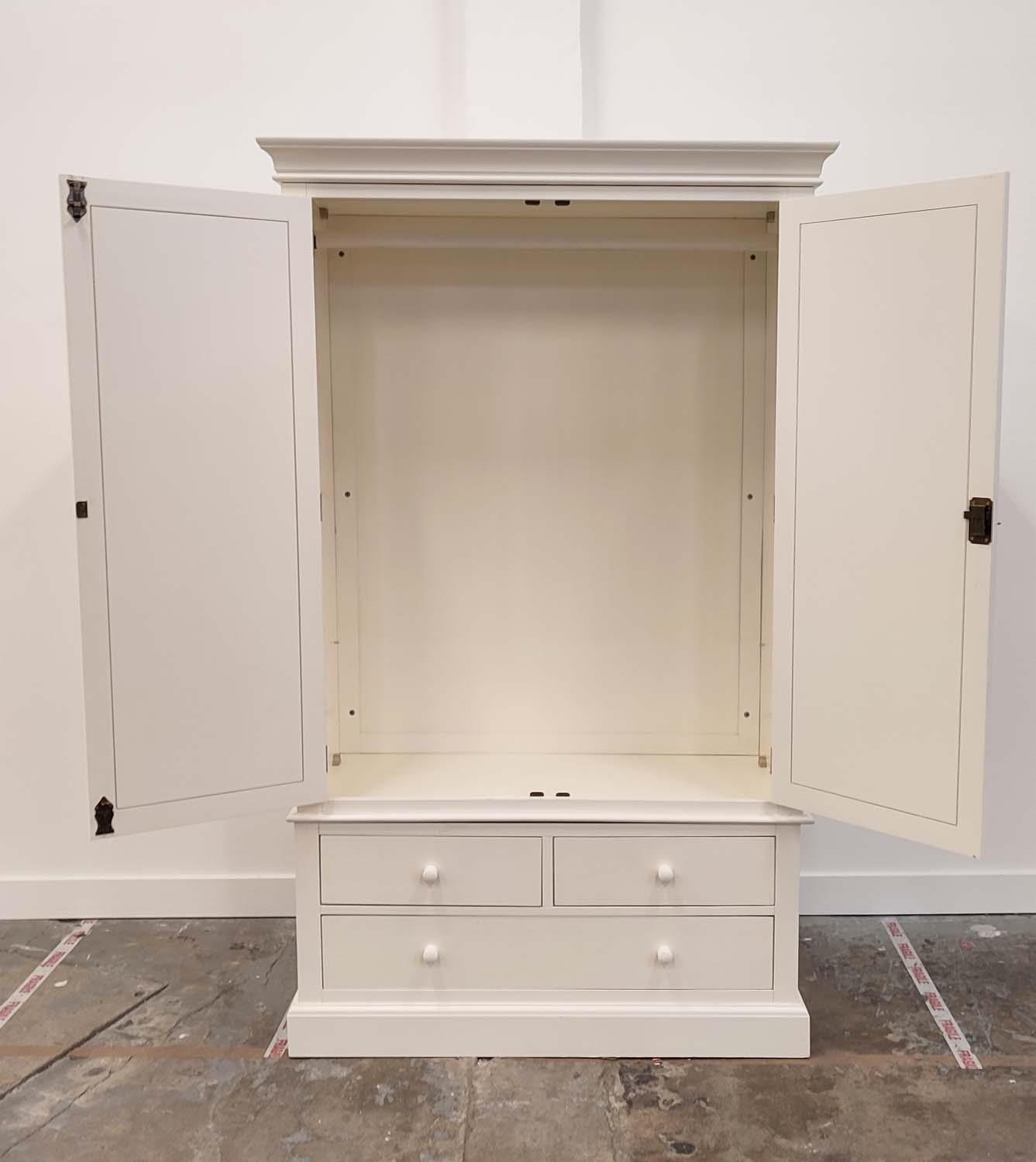 WARDROBE, in a white finish with two doors, hanging rail and three drawers 125cm W x 57cm D x - Bild 10 aus 14