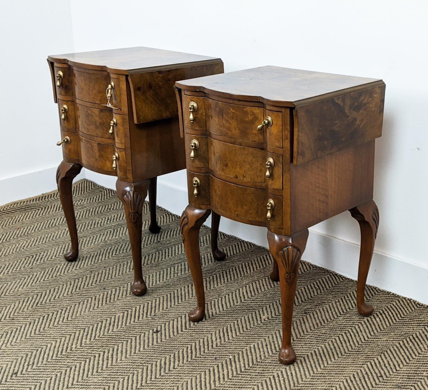 BEDSIDE CHESTS, a pair, Georgian style burr walnut, each with drop flap top above three drawers, - Bild 7 aus 20