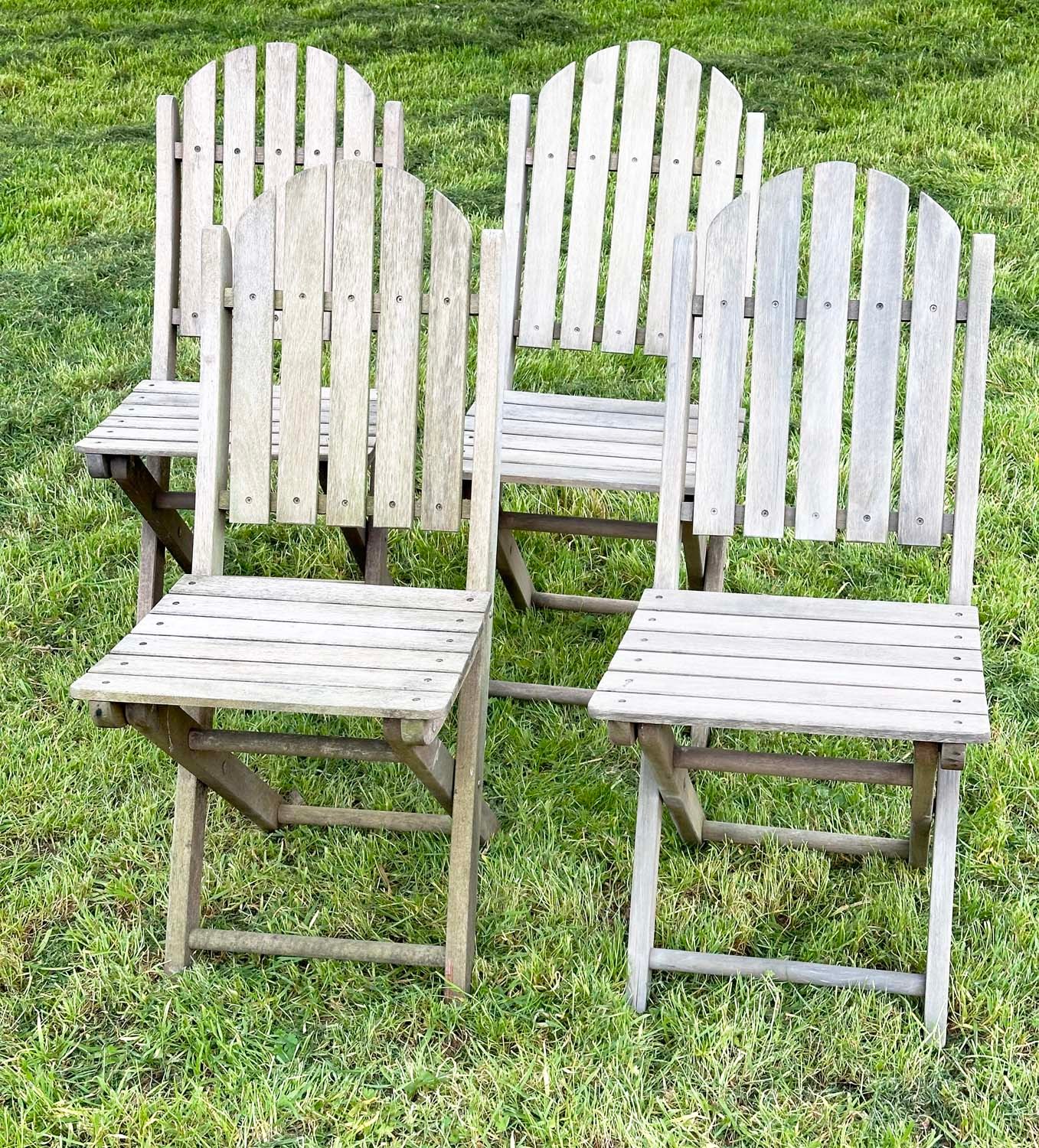 GARDEN CHAIRS, a set of four, teak slatted folding stamped JYZ since 1833. (4) - Bild 16 aus 16