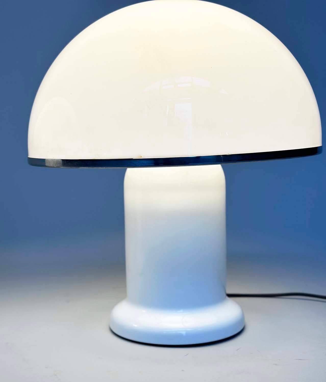 MUSHROOM LAMPS, a pair, opaque plexiglass shade and white body, 43cm H. (2) - Image 4 of 6
