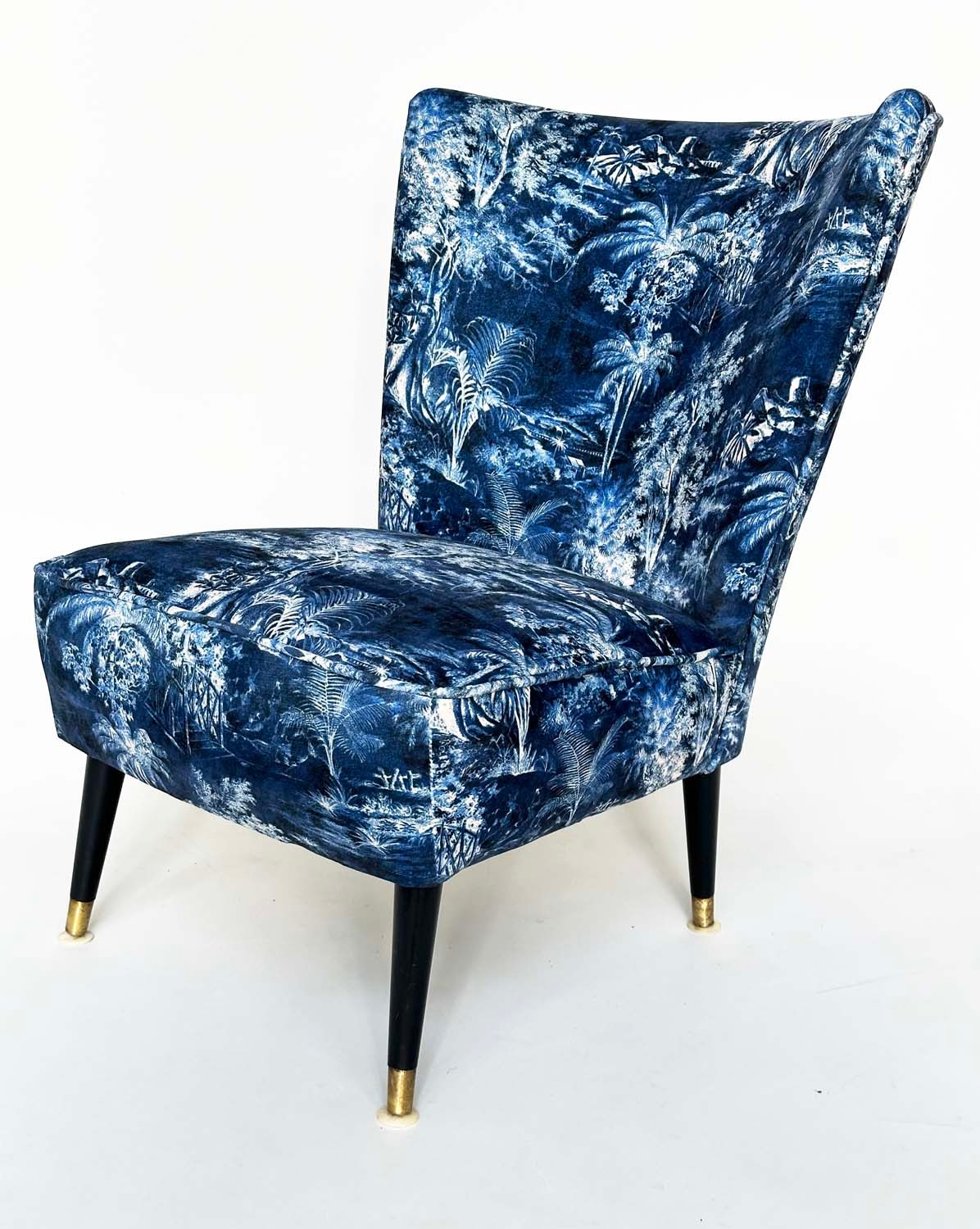 COCKTAIL CHAIR, 1950s with Linwood fabric upholstery and brass capped ebonised supports, 56cm W. - Bild 12 aus 12