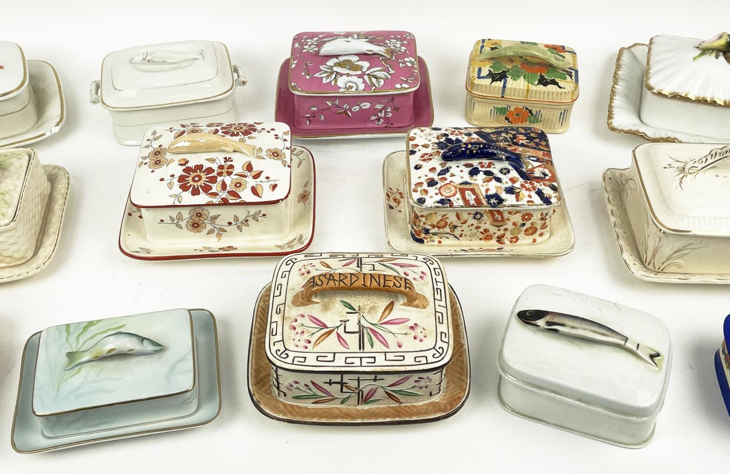 SARDINE DISHES, a collection of fourteen, various designs and patterns. (14) - Image 4 of 45