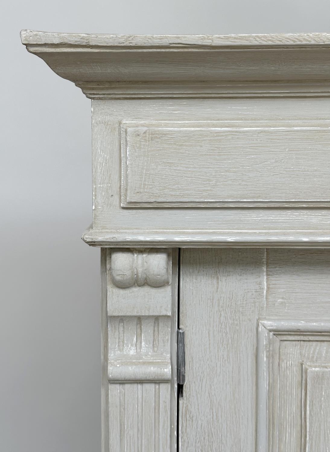 ARMOIRE, 19th century style French traditionally grey painted with two panelled doors enclosing - Bild 5 aus 16