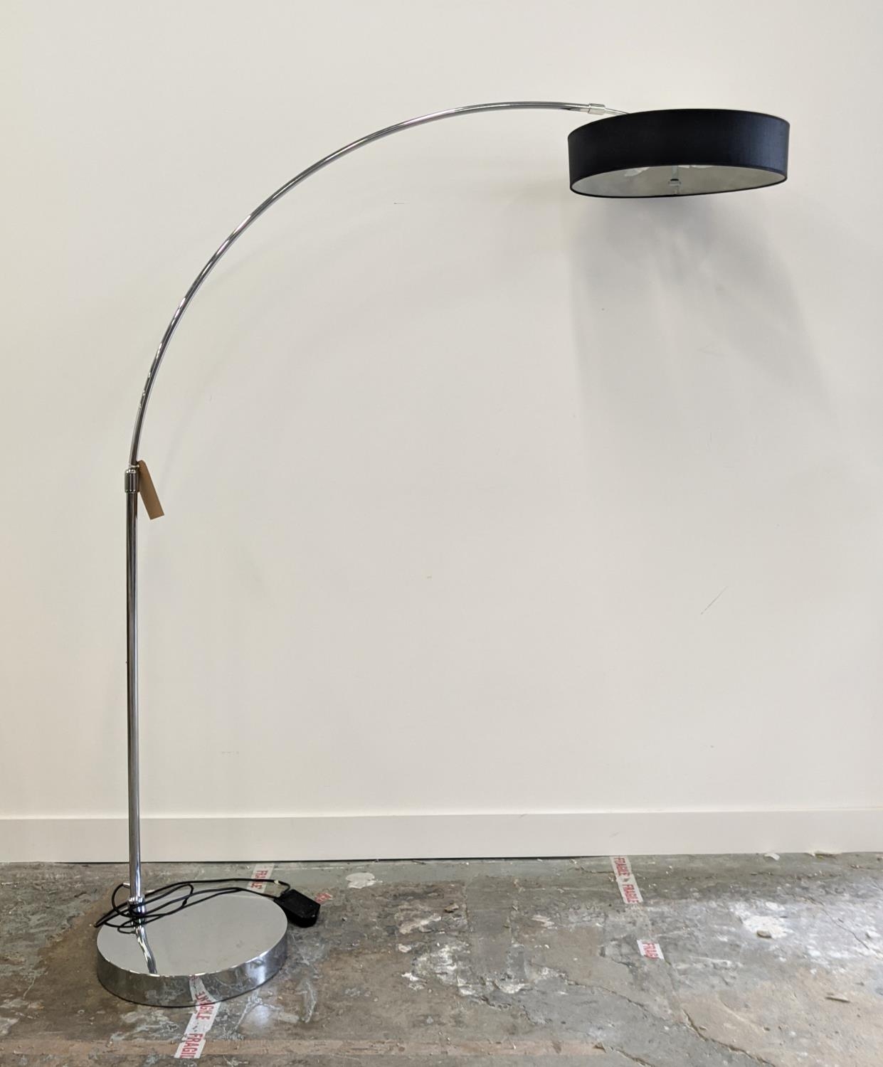ESTILUZ IRIS FLOOR LAMP, polished metal with shade. - Image 2 of 7