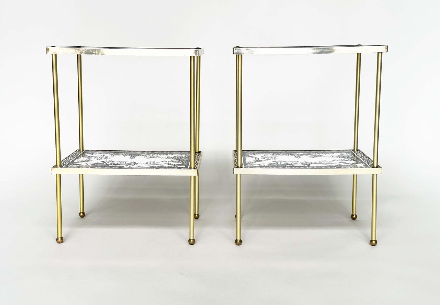 ETAGERES, a pair, Regency style, gilt metal each with two tiers and scenes depicting black and white - Bild 21 aus 22
