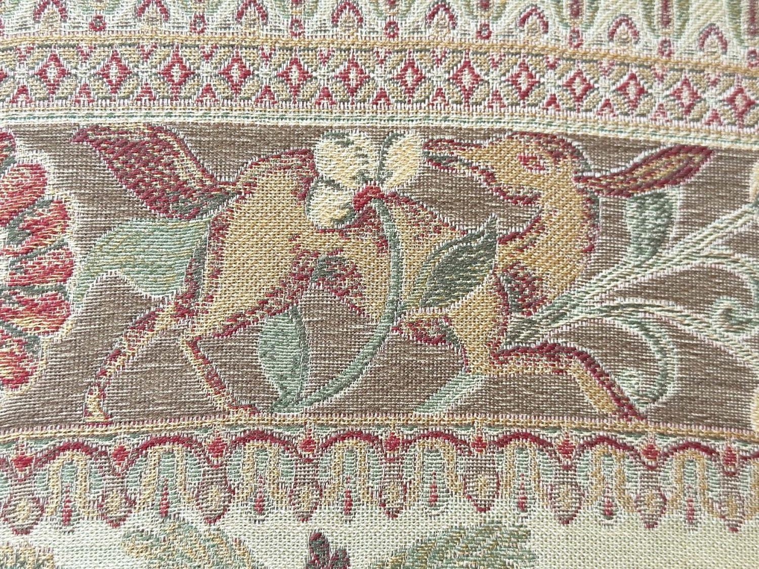 SCREEN, three fold arched 'Raj' fabric, upholstered with elephants and palm trees and brass studded, - Bild 35 aus 38