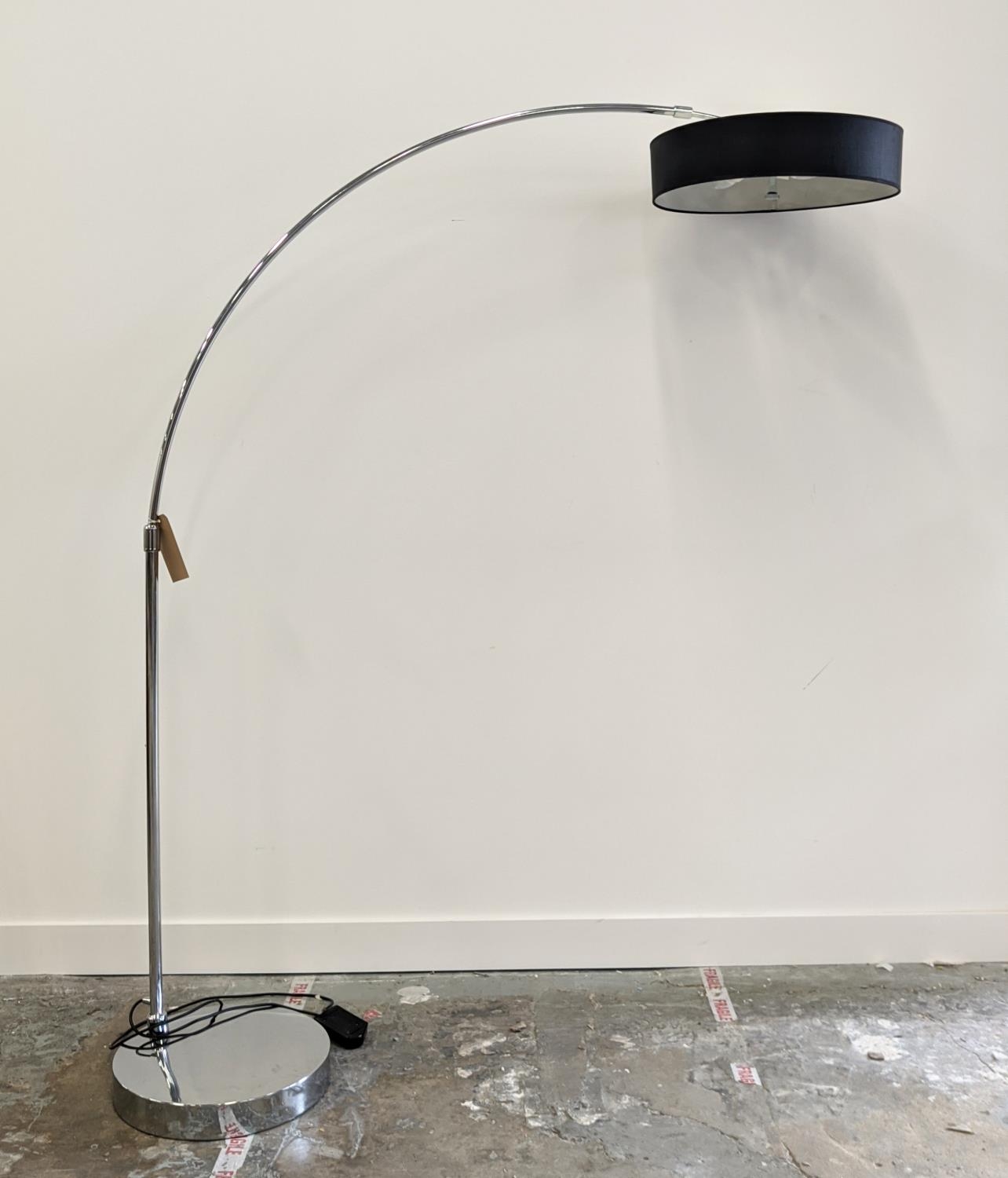 ESTILUZ IRIS FLOOR LAMP, polished metal with shade.