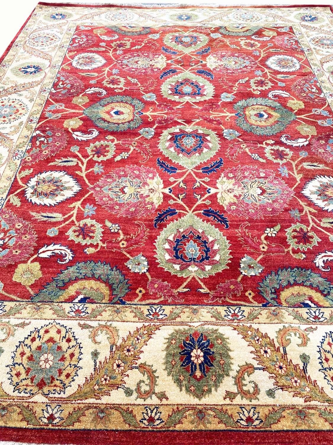 LAHORE SAFAVID DESIGN CARPET, 310cm x 240cm.