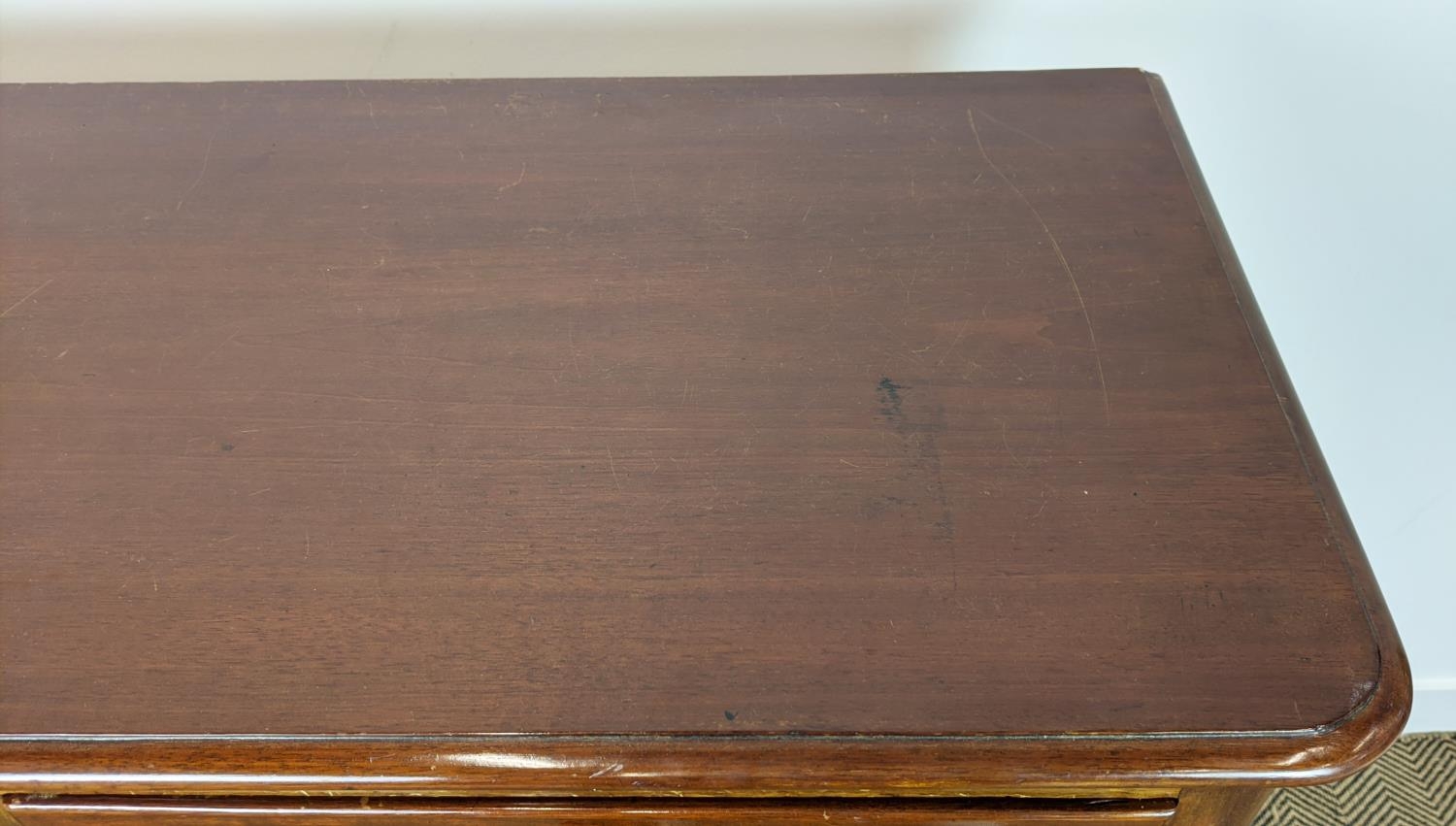 CHEST, Victorian mahogany with five drawers, 119cm H x 120cm x 50cm. - Bild 8 aus 20