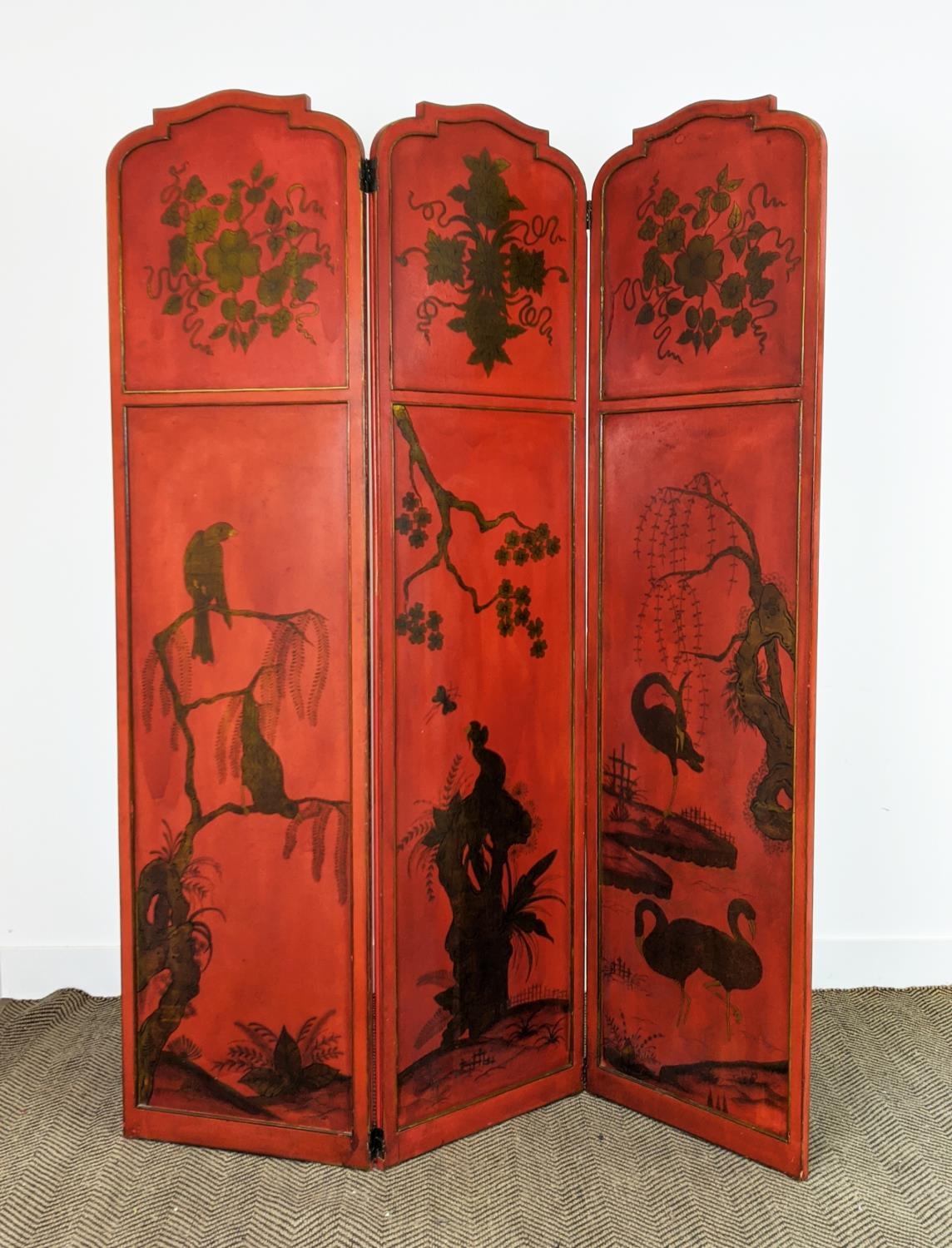 CHINOISERIE SCREEN, early 20th century red lacquer, three fold, each panel 178cm x 46cm W, with gilt - Image 9 of 24