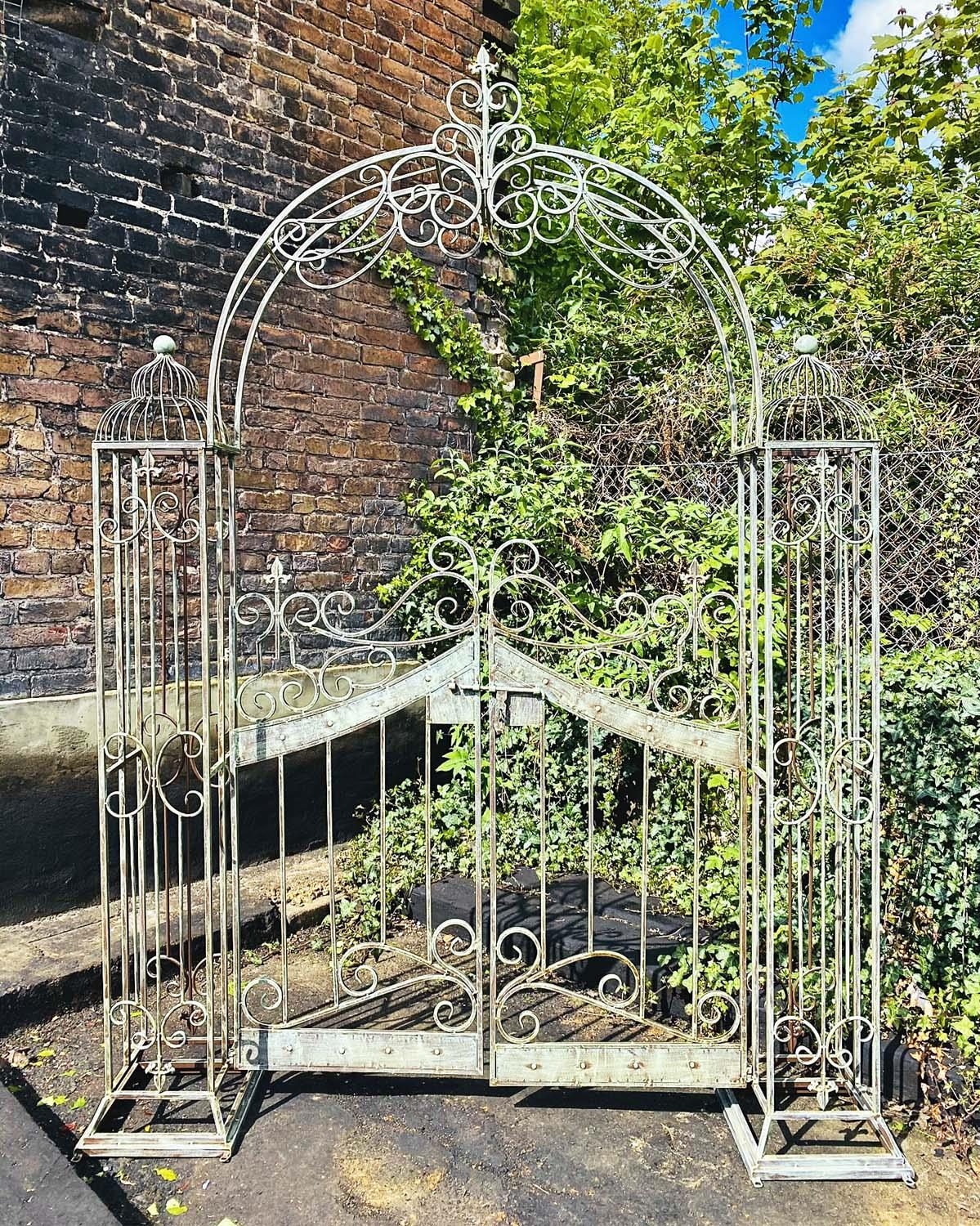 ARCHITECTURAL GARDEN GATE, Regency style, distressed metal frame, 250cm high, 185cm wide, 38cm deep. - Bild 5 aus 6