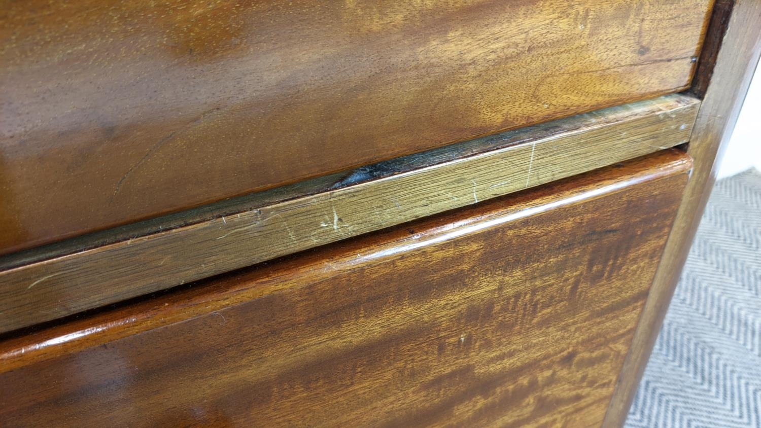 CHEST, Victorian mahogany with five drawers, 119cm H x 120cm x 50cm. - Bild 19 aus 20