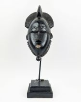BAOULE MASK (Ivory Coast), 57cm H.