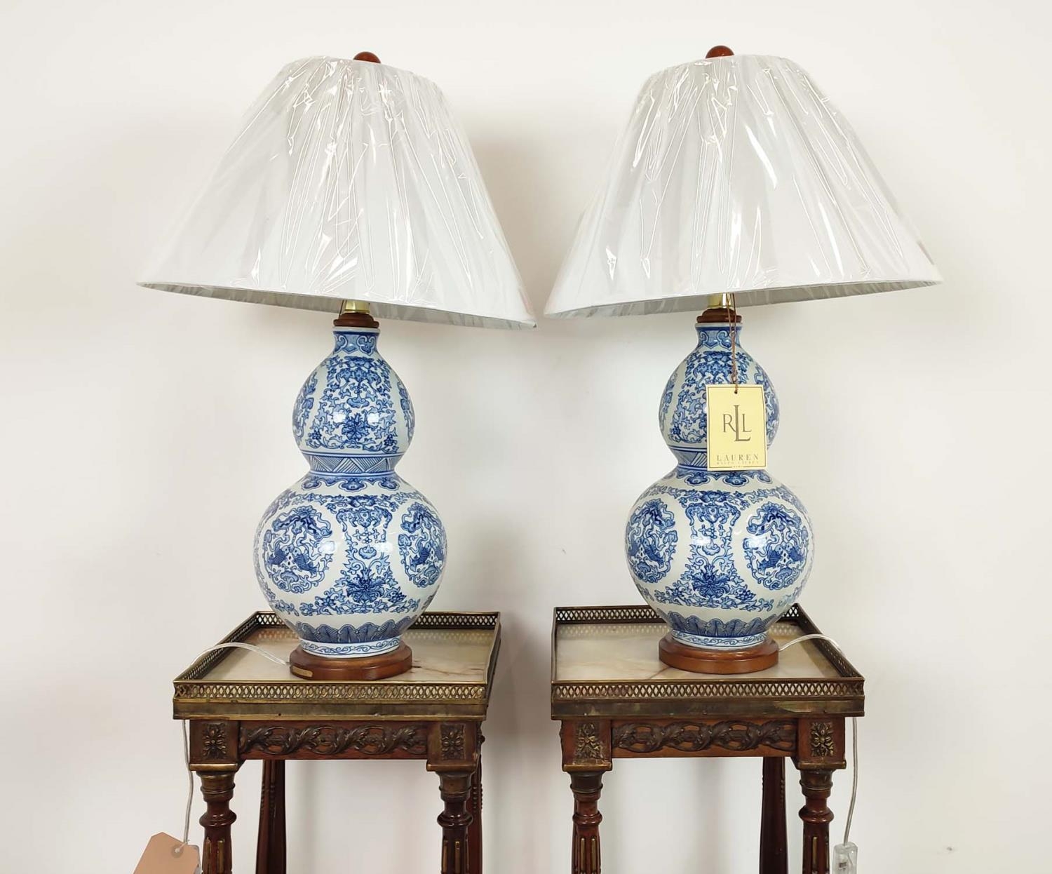 LAUREN RALPH LAUREN HOME TABLE LAMPS, a pair, double gourd design, blue and white glazed ceramic, - Image 2 of 6