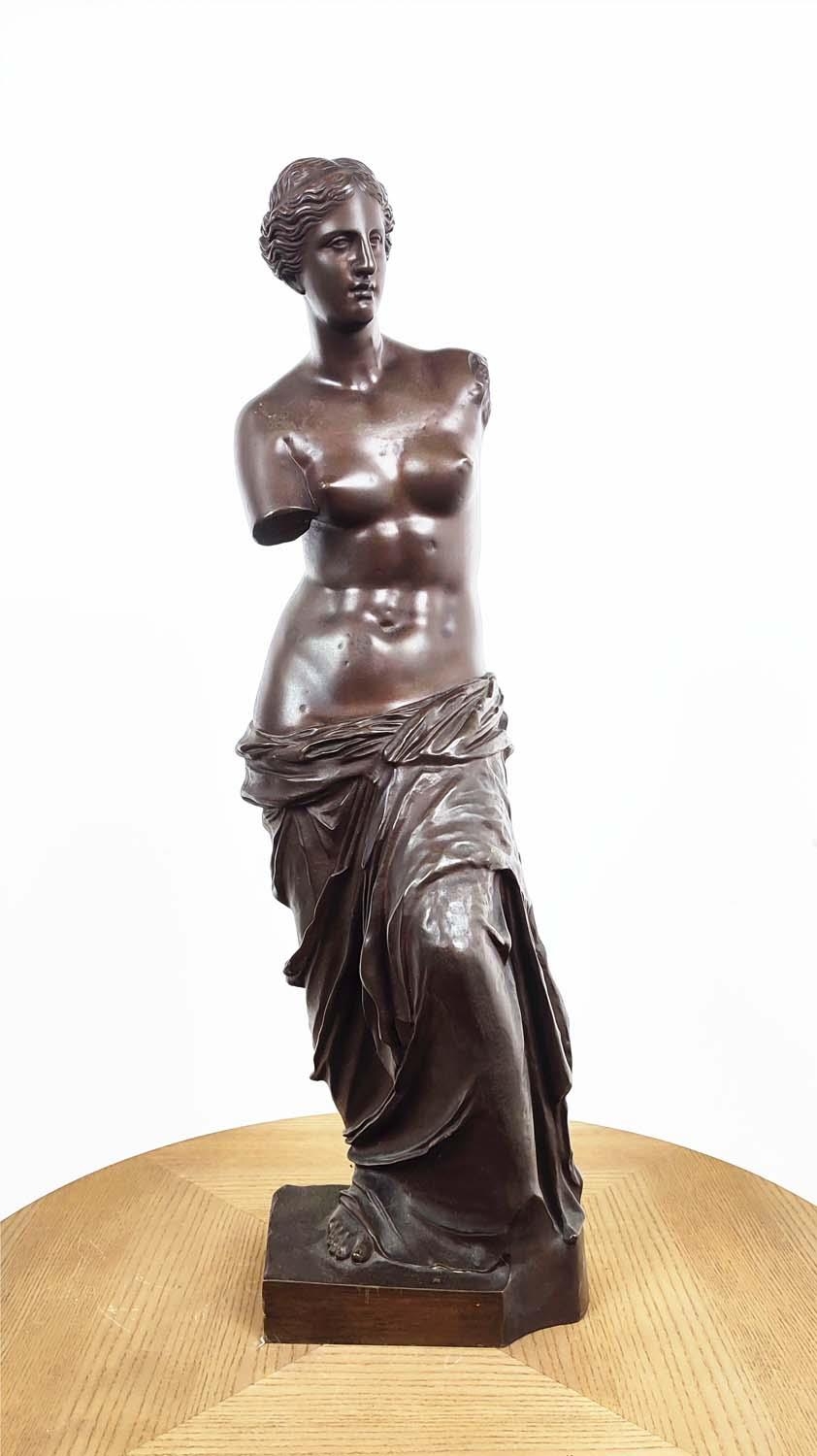 CONTEMPORARY SCHOOL SCULPTURE OF VENUS, in bronze, 64cm H.