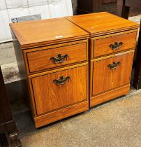 PAIR OF TEAK EFFECT BEDSIDE CABINETS