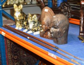 2 OLD AFRICAN SPEARS, 2 CARVED WOODEN AFRICAN STYLE ORNAMENTS & 2 POTTERY CAT ORNAMENTS