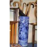 JAPANESE STYLE BLUE AND WHITE CERAMIC STICK STAND WITH VARIOUS STICKS