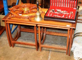 MID-CENTURY TEAK COFFEE TABLE WITH 2 UNDER TABLES