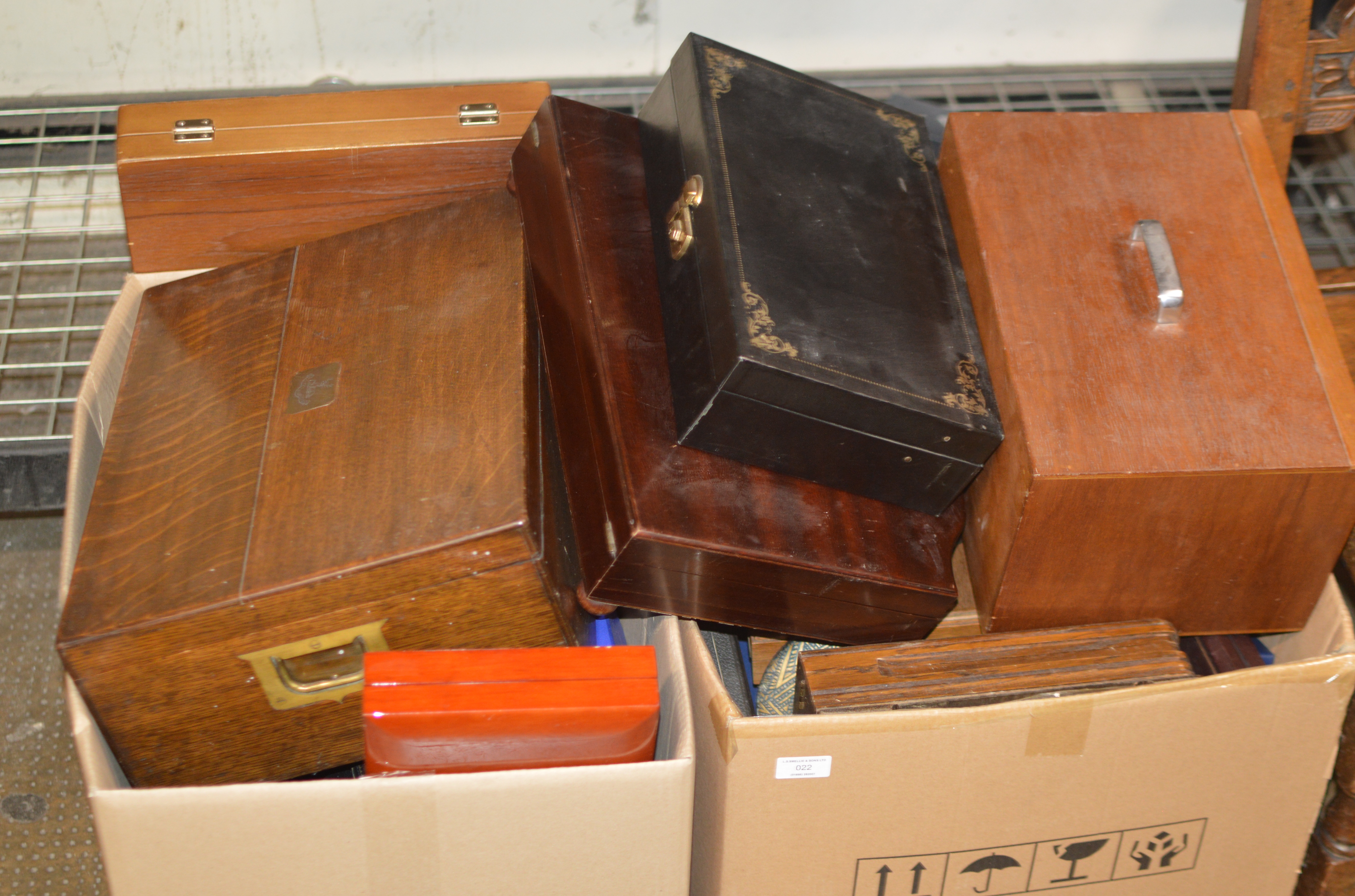 2 BOXES WITH VARIOUS EMPTY CUTLERY CANTEENS