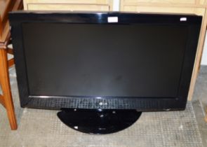 LG 32" LCD TV