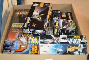 VARIOUS TOYS AND MODEL KITS, STAR WARS ETC