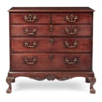 AMERICAN CHIPPENDALE MAHOGANY CHEST OF DRAWERS