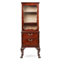 EARLY GEORGE III MAHOGANY DISPLAY CABINET