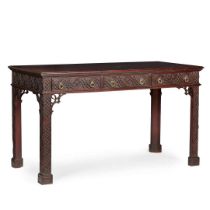 GEORGE III MAHOGANY CENTRE TABLE