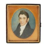 ENGLISH SCHOOL PORTRAIT MINIATURE OF A YOUNG MAN