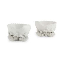 PAIR OF BOW PORCELAIN WHITE SHELL SALTS