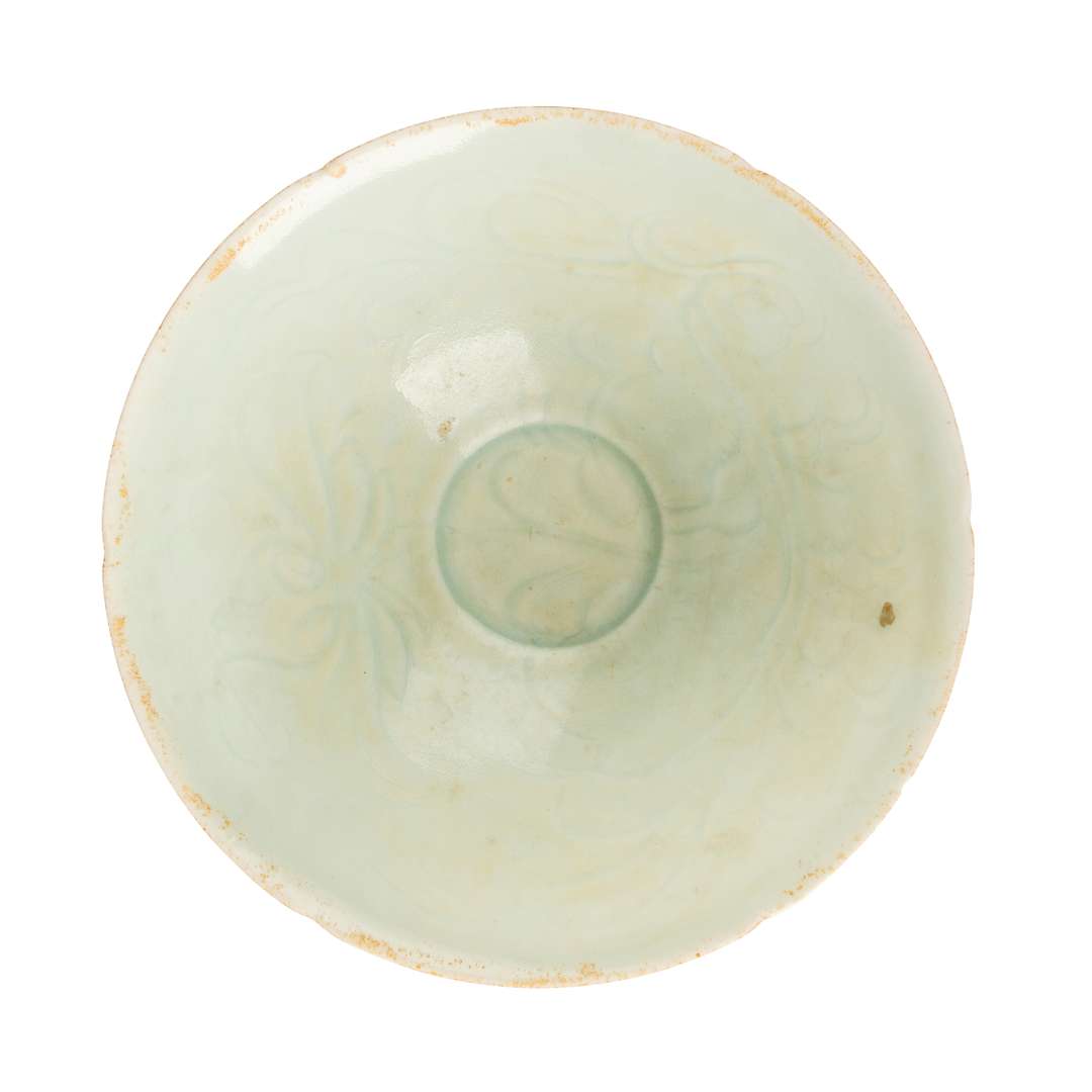 INCISED QINGBAI 'FLORAL' CONICAL BOWL