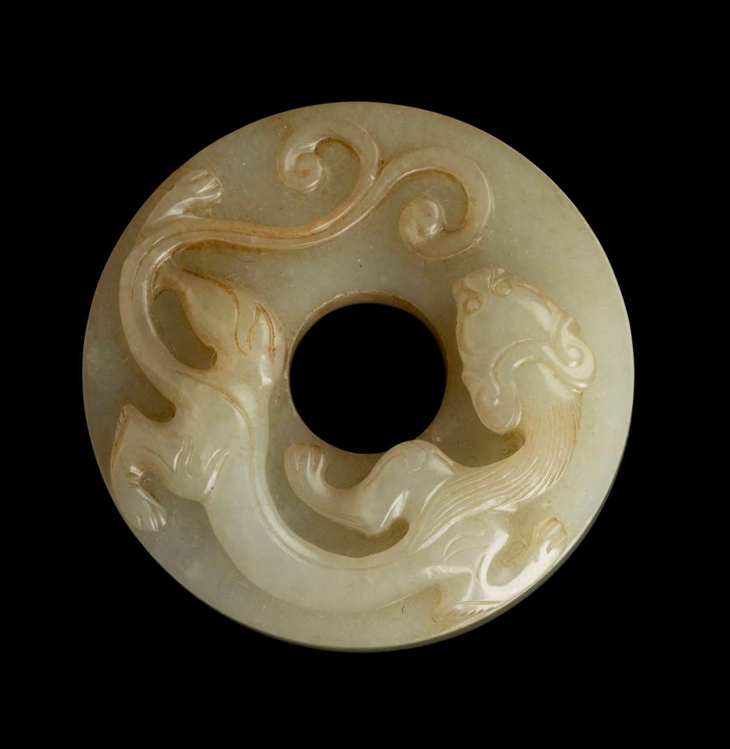 WHITE JADE 'CHI DRAGON' CIRCULAR PENDANT