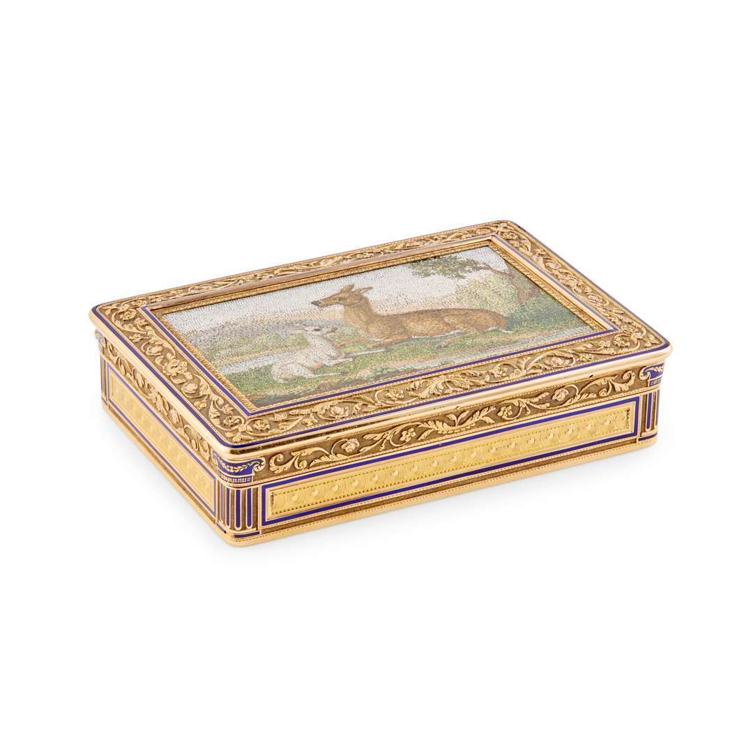FRENCH GOLD, ENAMEL, AND ROMAN MICROMOSAIC SNUFF BOX, BY PIERRE ANDRE MONTAUBAN, PARIS - Image 2 of 10