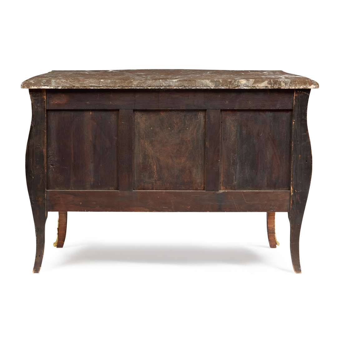 LOUIS XV KINGWOOD, TULIPWOOD AND PARQUETRY MARBLE TOPPED COMMODE - Image 3 of 7