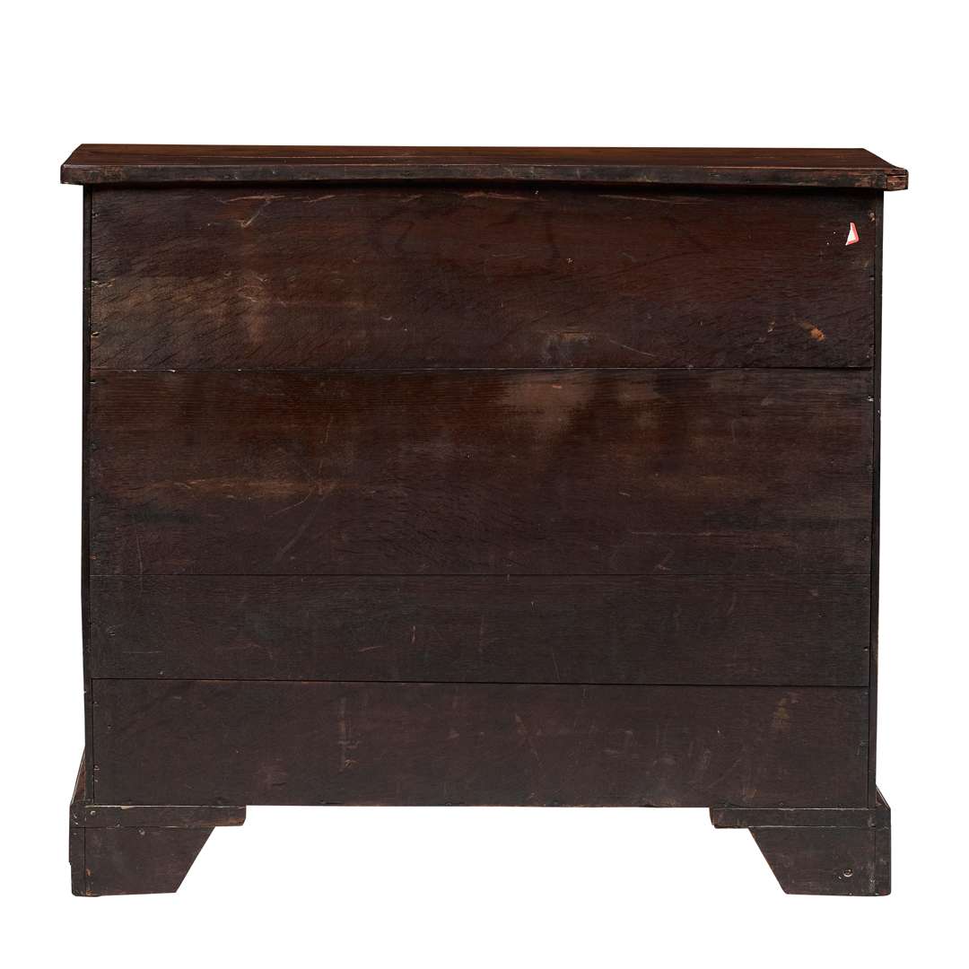 EARLY GEORGE III MAHOGANY DRESSING CABINET - Image 2 of 2