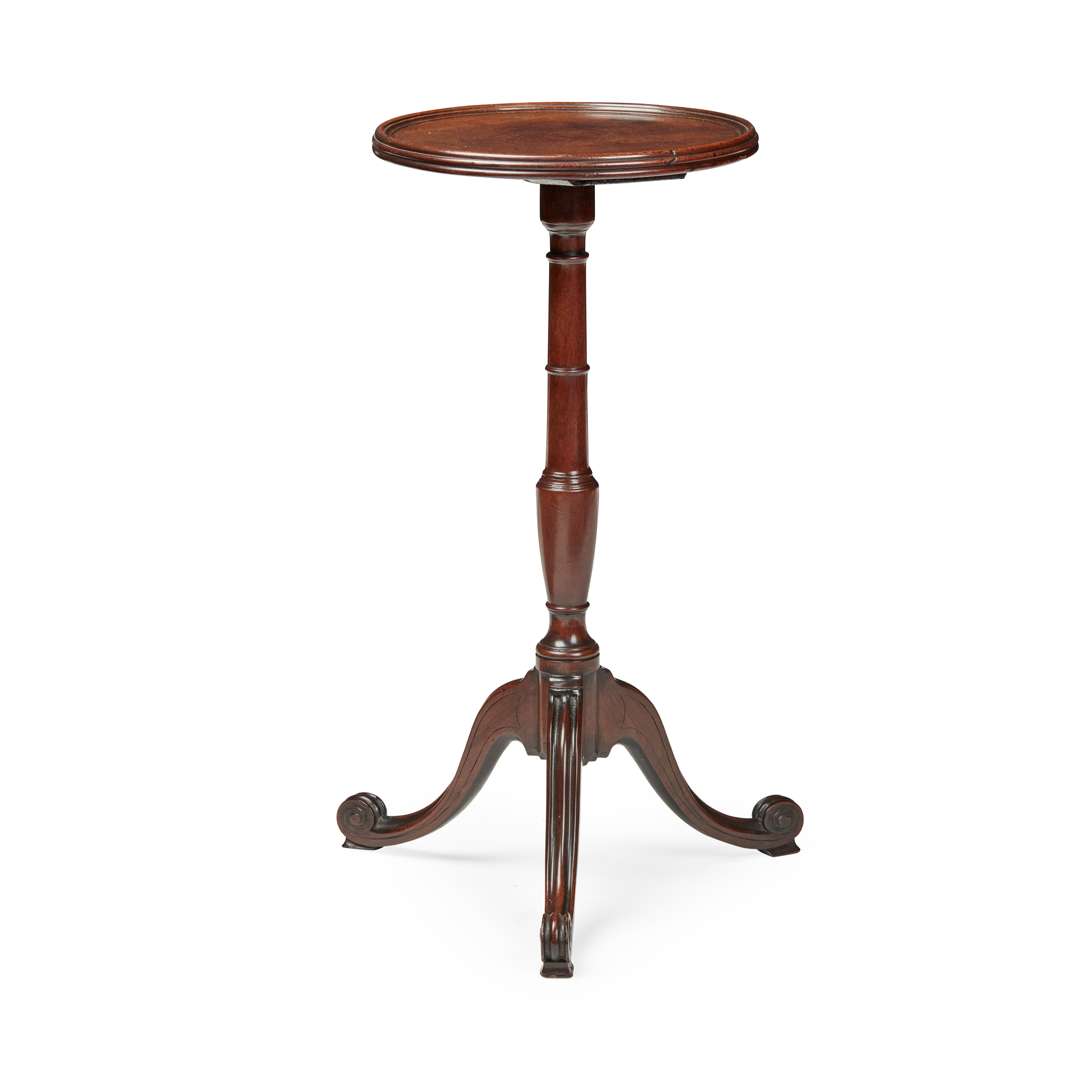 EARLY GEORGE III MAHOGANY WINE TABLE, IN THE MANNER OF THOMAS CHIPPENDALE