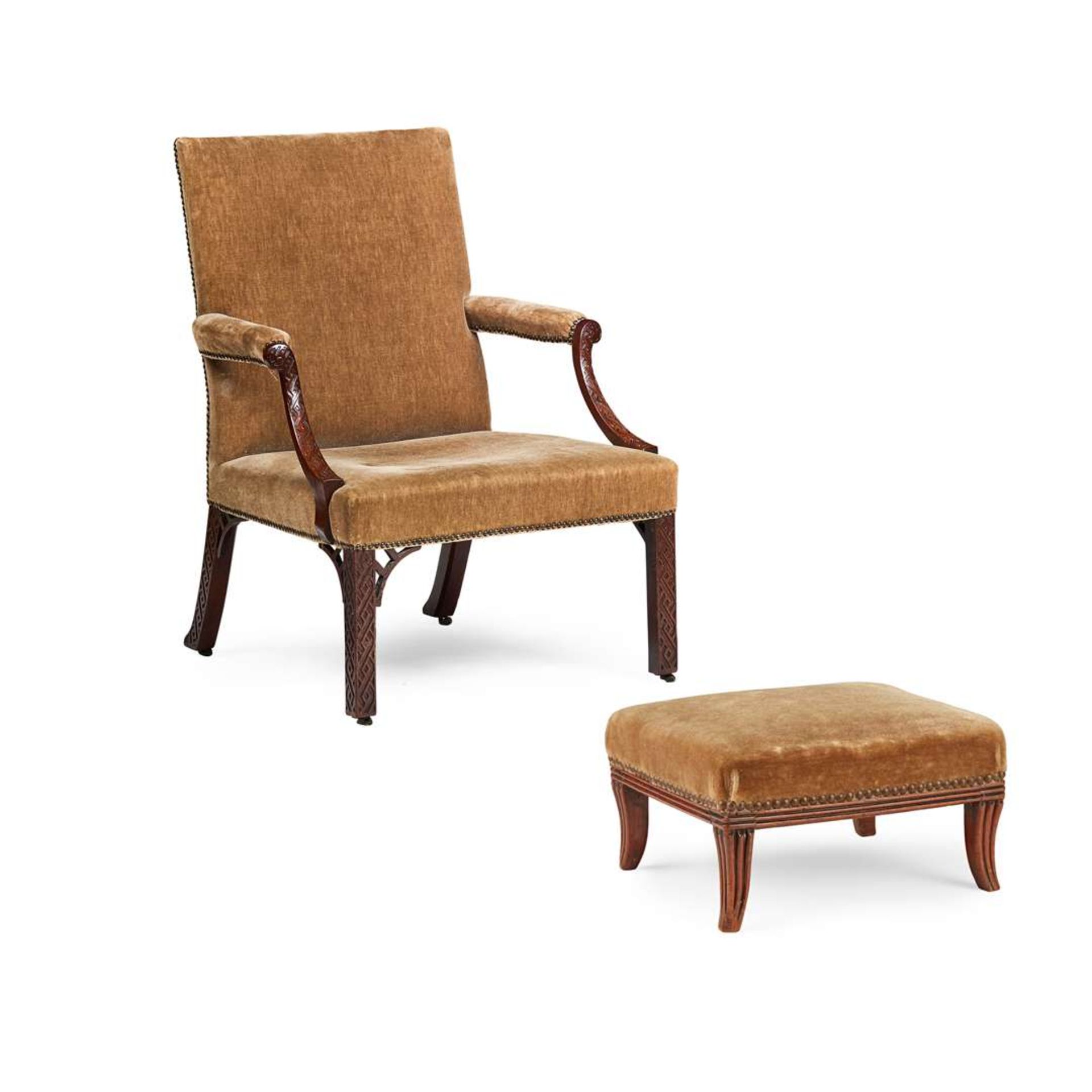 GEORGE III MAHOGANY 'CHINESE CHIPPENDALE' LIBRARY ARMCHAIR - Image 3 of 3