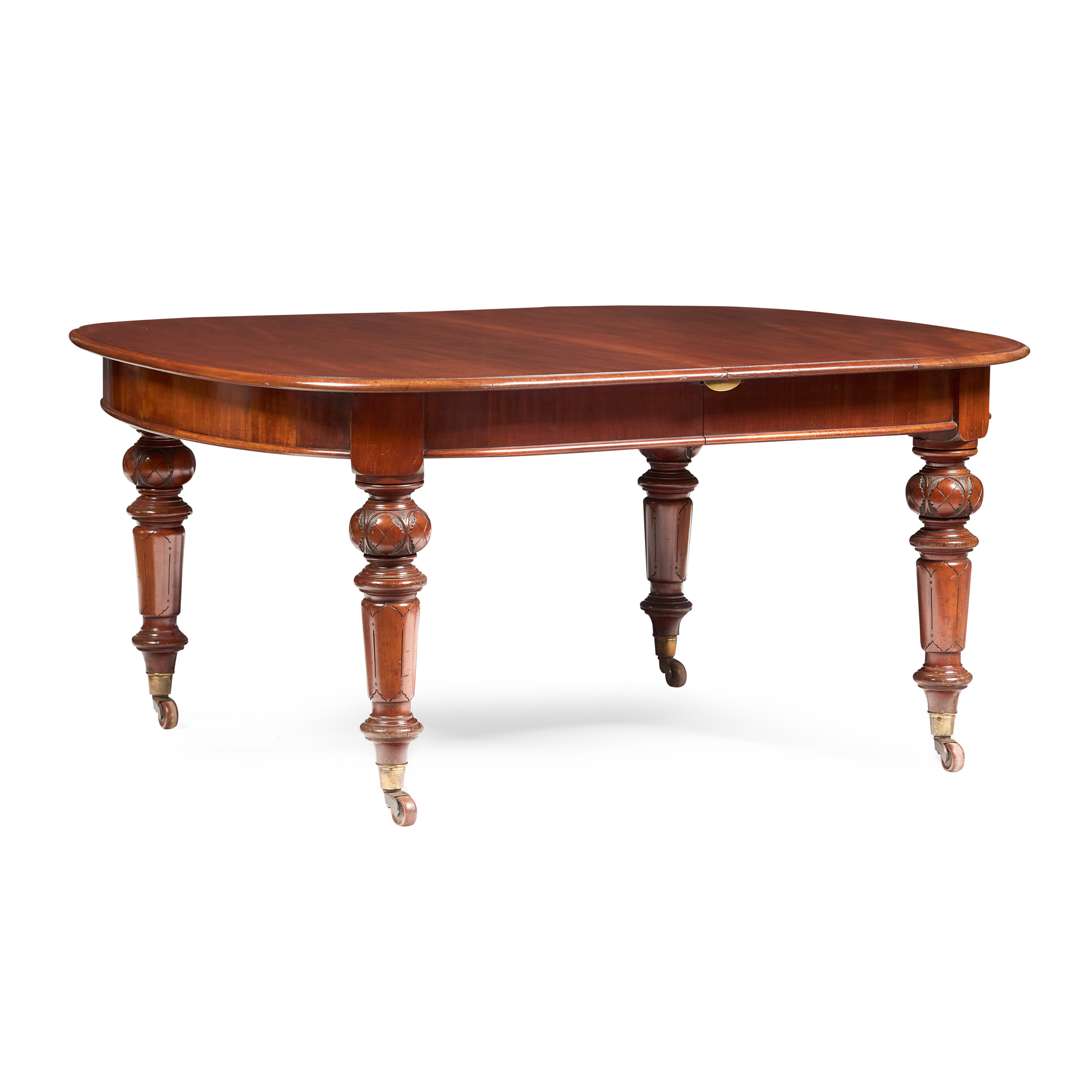 VICTORIAN MAHOGANY EXTENDING DINING TABLE