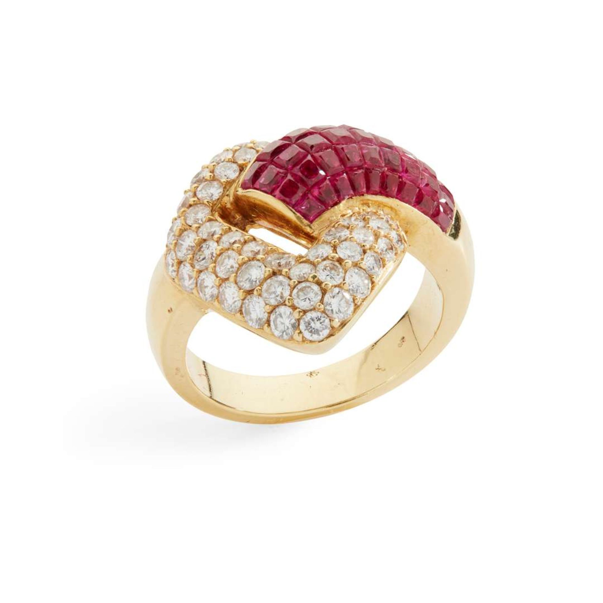 A ruby and diamond dress ring - Image 2 of 2