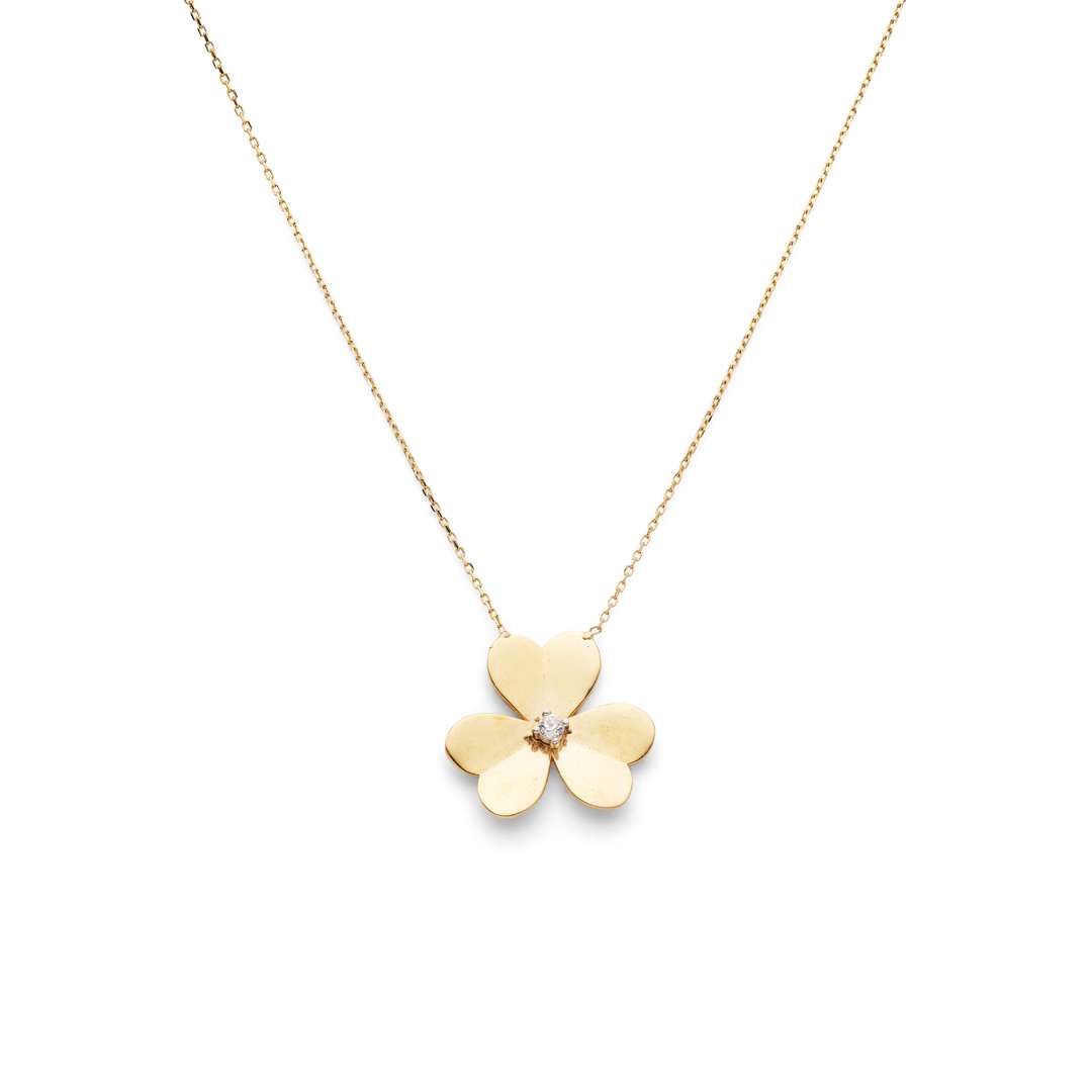 A diamond clover pendant