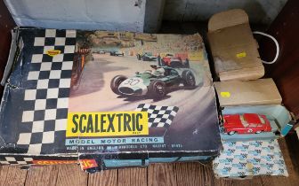 Scalextric Set 50 F.1. Racing Car Set in box, Smooth flow Transformer and red Aston Martin DB4.