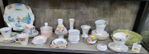 A group of various ceramic tablewares, including examples by Sadler, Gelson Royal Worcester,