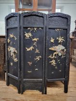 A tri-fold Chinese screen. Each panel measures 91cm x 28cm