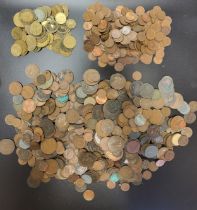 A quantity of copper coins including half pennies, together with various French and British