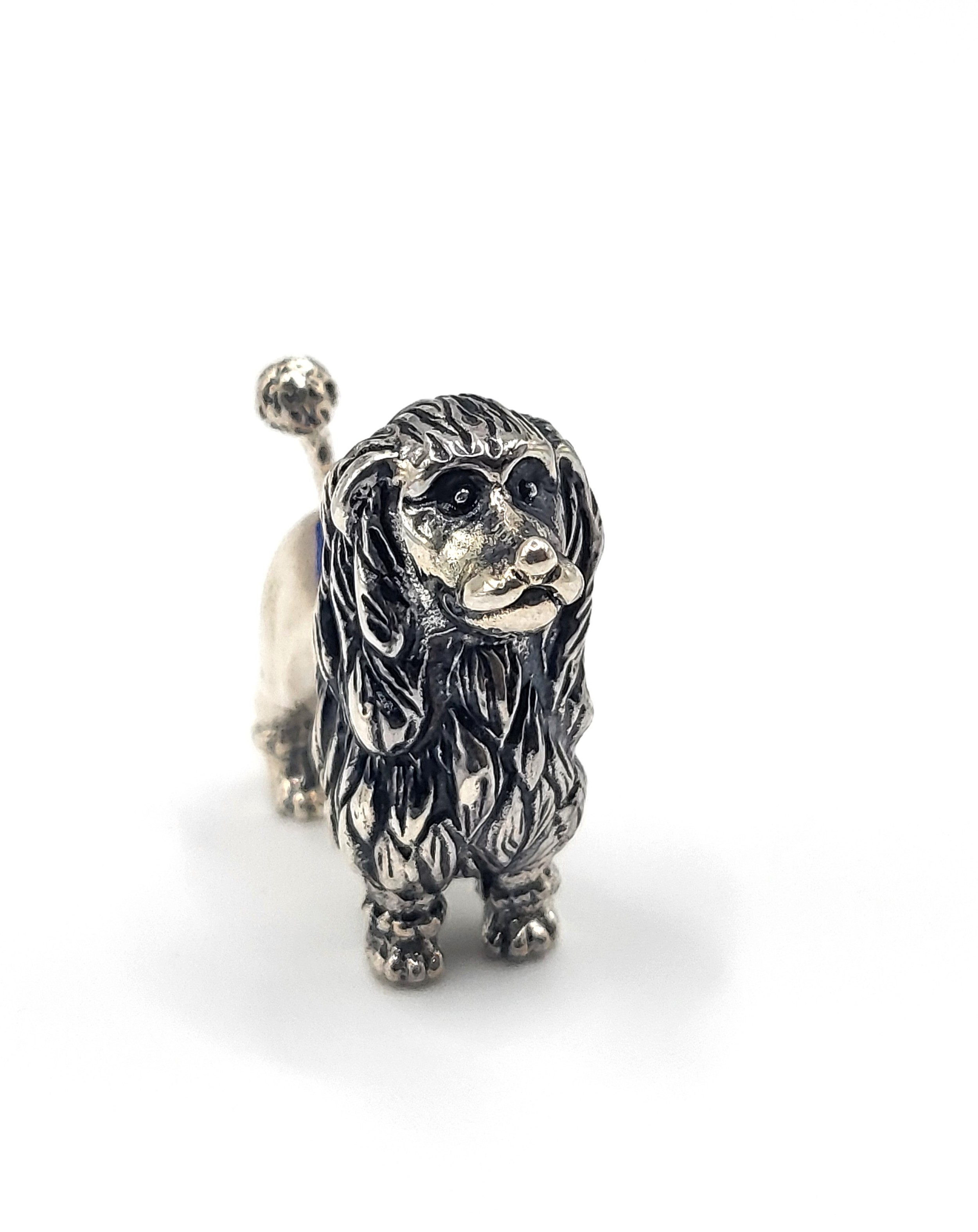 A novelty silver pin cushion in the form of a poodle. 2.6cm h 2.7cm w - Image 2 of 4