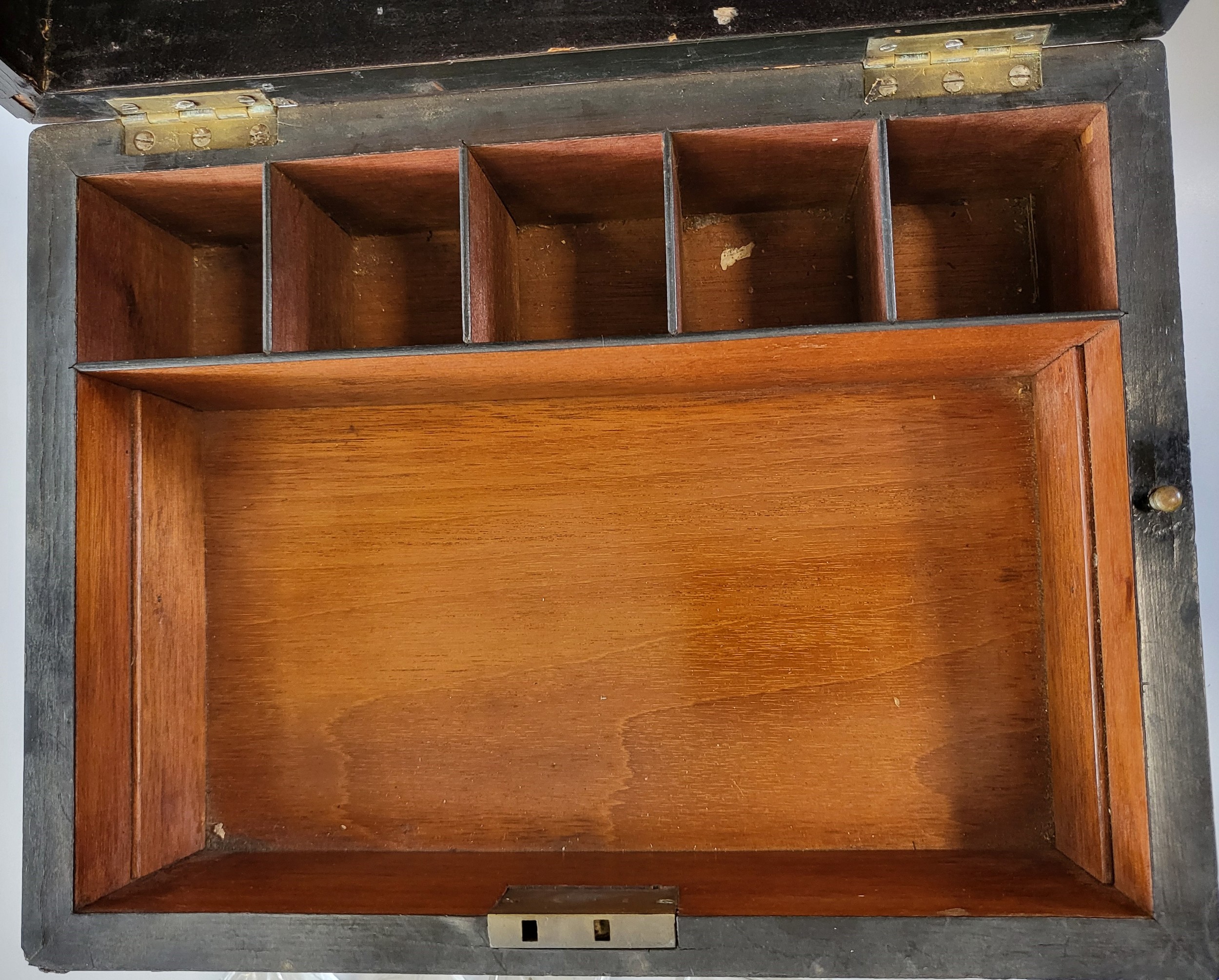 An inlaid wooden box, together with a group of glass bottles. - Image 4 of 6