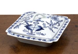 Meissen square tureen and cover porcelain, onion pattern in underglaze blue, crossed swords mark and