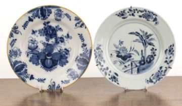 Delft cabinet plate Continental, 19th Century, tin glaze, decorated with flowers, unmarked, 23cm
